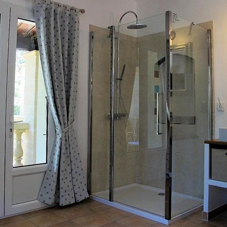 La Villa Du Petit Bois Les Lavandes Faucon  外观 照片